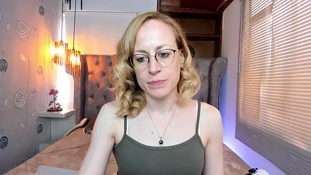 Snapshot of SammySanders chatting on 01/17/25, 04:57 SammySanders online show from 01/17/25, 04:57