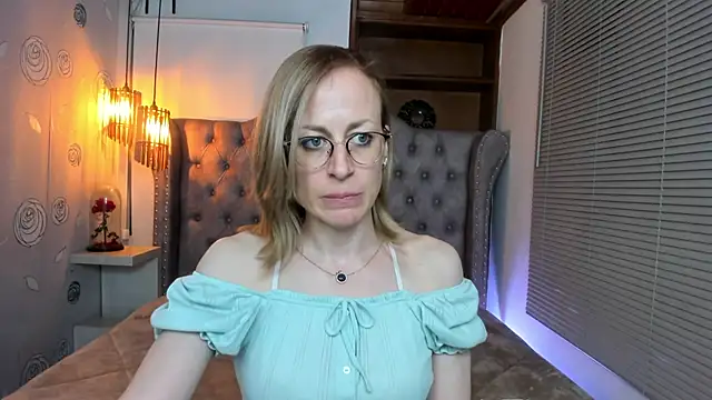 Snapshot of SammySanders chatting on 01/29/25, 11:35 SammySanders online show from 01/29/25, 11:35