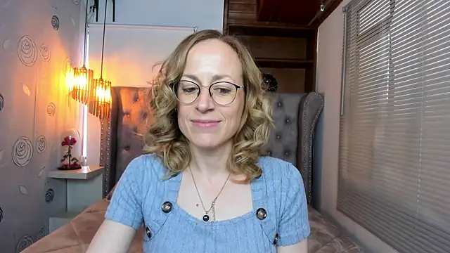 Snapshot of SammySanders chatting on 02/01/25, 12:16 SammySanders online show from 02/01/25, 12:16