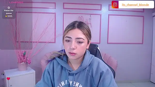 channel blonde a online show from 12/20/24, 04:57