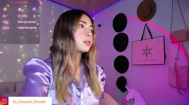 channel blonde a online show from 03/04/25, 08:05