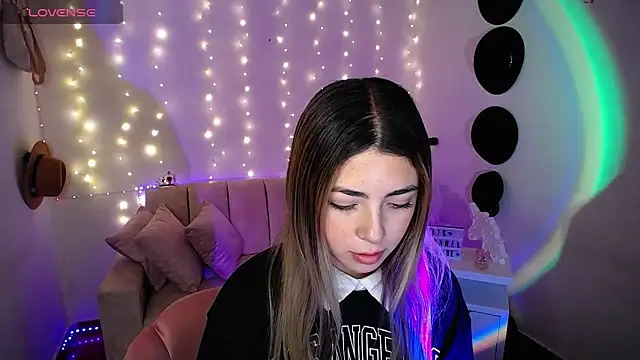 channel blonde a online show from 03/07/25, 09:48