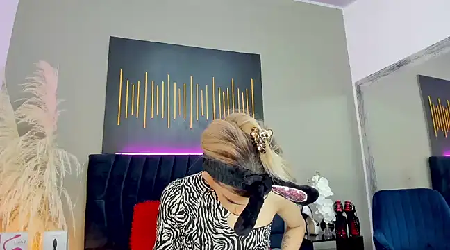 Snapshot of BrianaSchafer chatting on 12/09/24, 04:26 BrianaSchafer online show from 12/09/24, 04:26