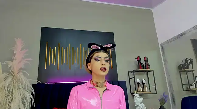 Snapshot of BrianaSchafer chatting on 12/18/24, 05:10 BrianaSchafer online show from 12/18/24, 05:10