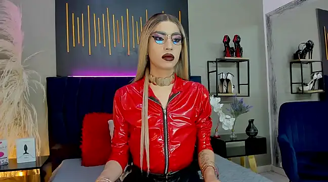 Snapshot of BrianaSchafer chatting on 12/23/24, 10:01 BrianaSchafer online show from 12/23/24, 10:01