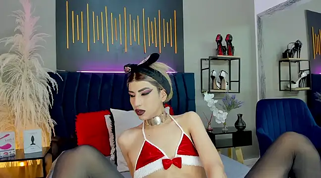 Snapshot of BrianaSchafer chatting on 12/24/24, 02:22 BrianaSchafer online show from 12/24/24, 02:22