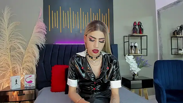 Snapshot of BrianaSchafer chatting on 02/12/25, 10:37 BrianaSchafer online show from 02/12/25, 10:37