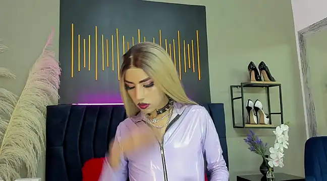 Snapshot of BrianaSchafer chatting on 02/26/25, 08:22 BrianaSchafer online show from 02/26/25, 08:22