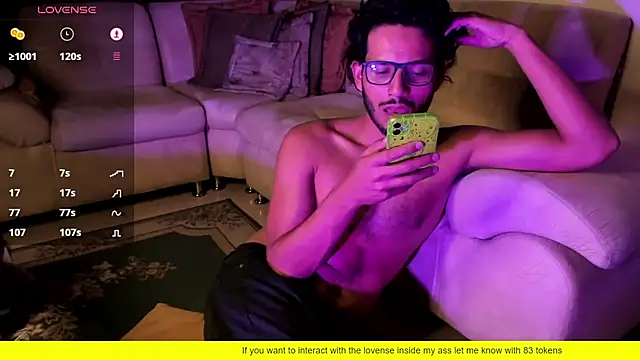 Snapshot of Nicholasrodrii chatting on 02/07/25, 05:52 Nicholasrodrii online show from 02/07/25, 05:52