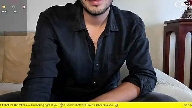 Nicholasrodrii online show from 12/03/25, 09:24