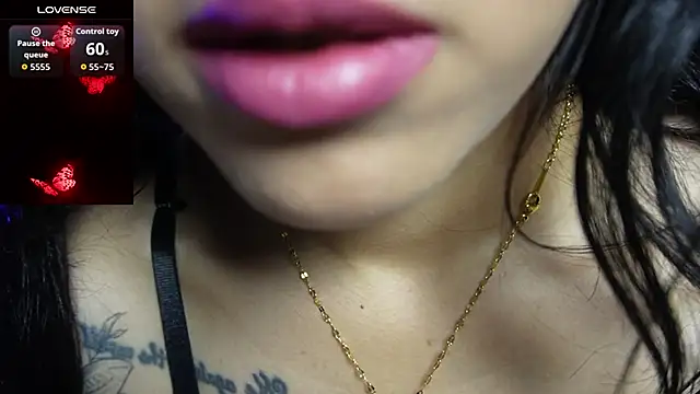 amy fox2 online show from 09/24/25, 01:58