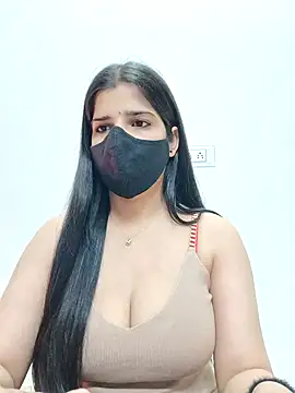 Snapshot of aaliya_bhattt chatting on 12/24/24, 07:44 aaliya bhattt online show from 12/24/24, 07:44