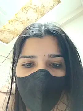 Snapshot of aaliya_bhattt chatting on 02/20/25, 12:15 aaliya bhattt online show from 02/20/25, 12:15