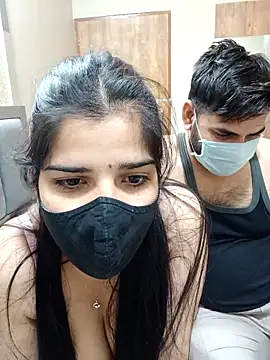 Snapshot of aaliya_bhattt chatting on 03/06/25, 01:46 aaliya bhattt online show from 03/06/25, 01:46