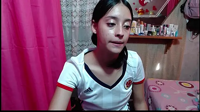 Snapshot of Lunawillis chatting on 03/26/26, 09:20 Lunawillis online show from 03/26/26, 09:20