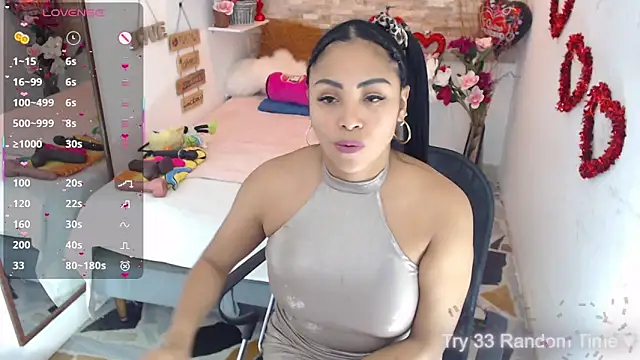 Snapshot of CindyWilliams_ chatting on 02/26/25, 06:32 CindyWilliams online show from 02/26/25, 06:32