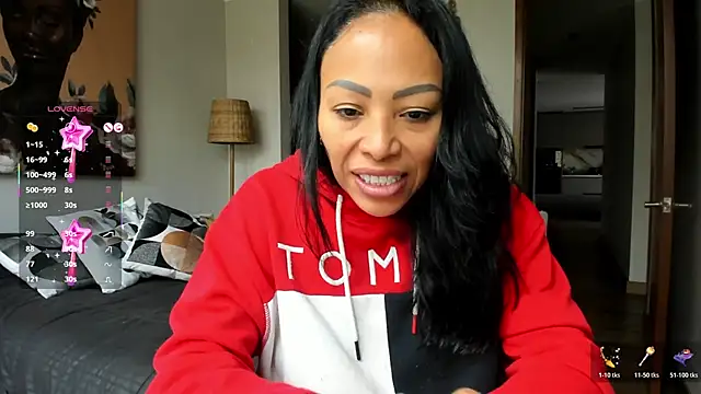 Snapshot of CindyWilliams_ chatting on 03/21/26, 03:26 CindyWilliams online show from 03/21/26, 03:26