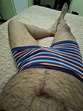 Snapshot of Piter1022 chatting on 10/16/25, 06:58 Piter1022 online show from 10/16/25, 06:58