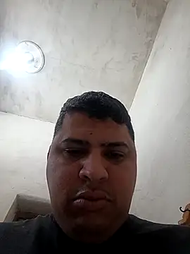 Snapshot of 11anduardo chatting on 02/20/25, 01:51 11anduardo online show from 02/20/25, 01:51