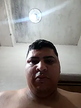 Snapshot of 11anduardo chatting on 02/23/25, 04:46 11anduardo online show from 02/23/25, 04:46