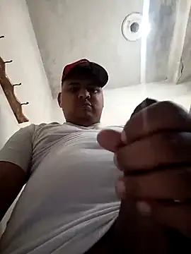 Snapshot of 11anduardo chatting on 03/12/25, 07:59 11anduardo online show from 03/12/25, 07:59