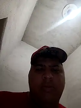 Snapshot of 11anduardo chatting on 03/21/25, 04:49 11anduardo online show from 03/21/25, 04:49