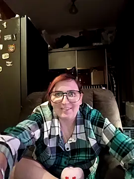 Snapshot of Marie1992PL chatting on 02/06/25, 04:14 Marie1992PL online show from 02/06/25, 04:14