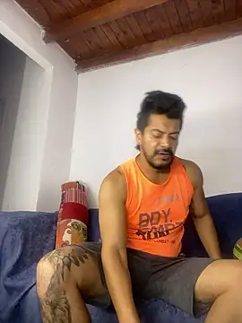 Snapshot of AndresSmith__ chatting on 01/19/26, 08:07 AndresSmith online show from 01/19/26, 08:07