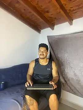 Snapshot of AndresSmith__ chatting on 03/25/26, 07:25 AndresSmith online show from 03/25/26, 07:25