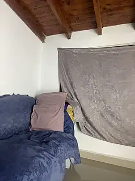 Snapshot of AndresSmith__ chatting on 04/07/26, 08:48 AndresSmith online show from 04/07/26, 08:48