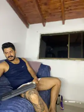 Snapshot of AndresSmith__ chatting on 04/08/26, 08:36 AndresSmith online show from 04/08/26, 08:36