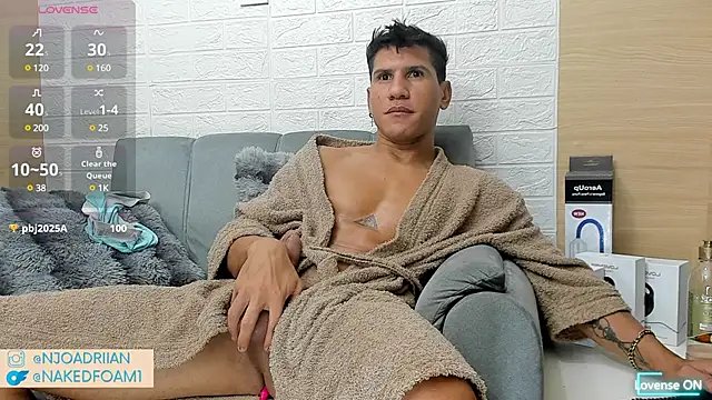 Snapshot of nakedfoam1 chatting on 02/27/25, 04:20 nakedfoam1 online show from 02/27/25, 04:20