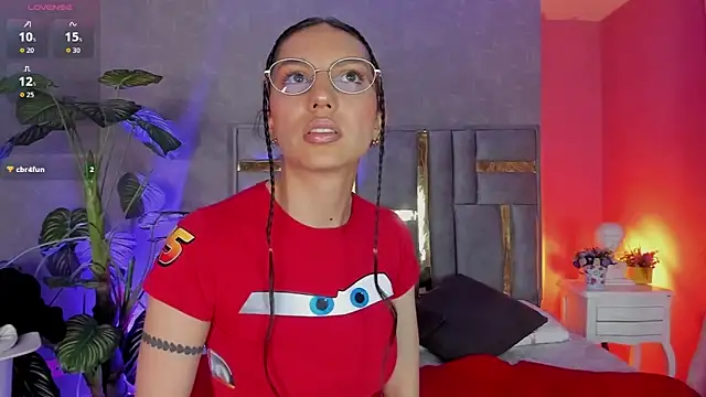 Snapshot of Bianca_ks chatting on 04/17/26, 03:09 Bianca ks online show from 04/17/26, 03:09