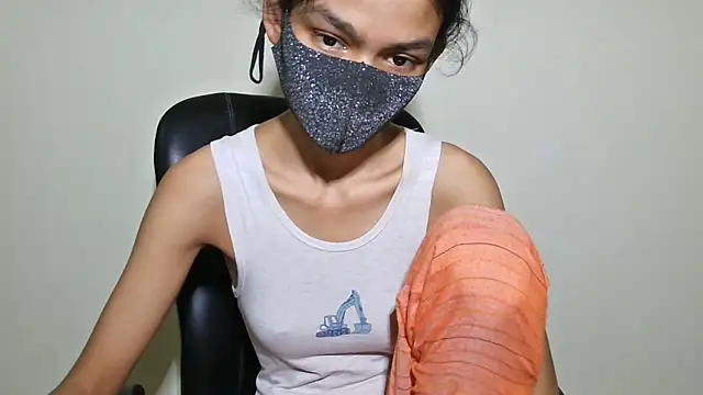 Srabontii online show from 05/04/26, 03:30