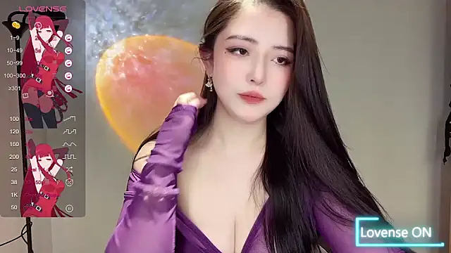 Snapshot of Alice-821 chatting on 01/15/25, 08:09 Alice-821 online show from 01/15/25, 08:09