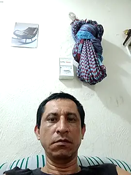 Snapshot of Hugoloco2 chatting on 07/18/26, 07:56 Hugoloco2 online show from 07/18/26, 07:56
