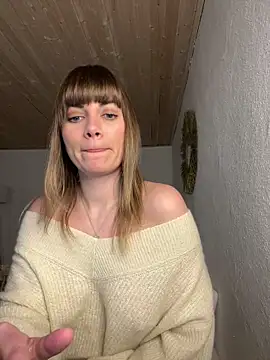 Milla  one online show from 02/06/25, 01:10