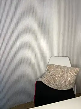 Snapshot of Milla__one chatting on 01/19/26, 01:26 Milla one online show from 01/19/26, 01:26