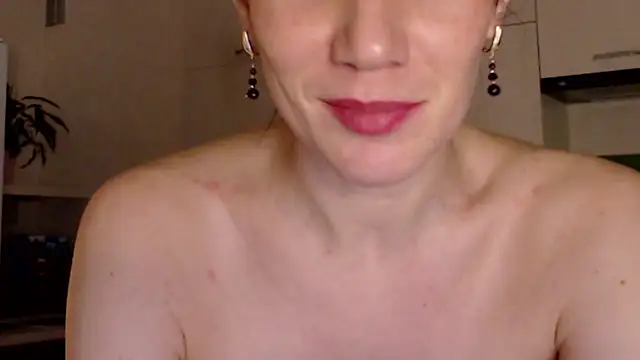 Snapshot of pepper_milf chatting on 01/01/25, 11:51 pepper milf online show from 01/01/25, 11:51