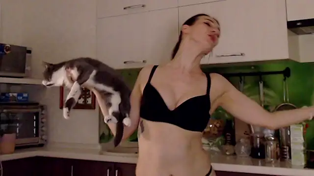 Snapshot of pepper_milf chatting on 02/18/25, 07:41 pepper milf online show from 02/18/25, 07:41