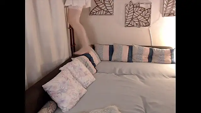 Snapshot of pepper_milf chatting on 03/26/26, 04:34 pepper milf online show from 03/26/26, 04:34