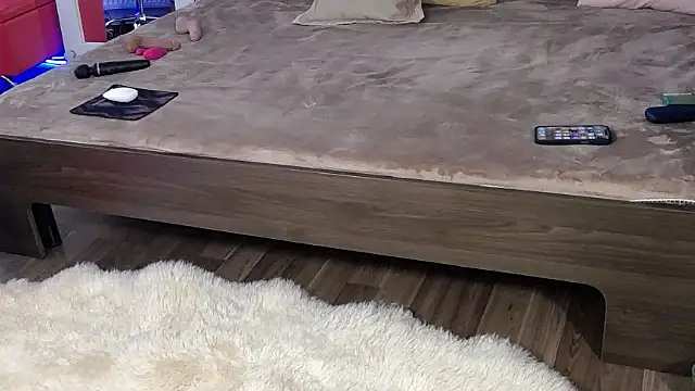 Snapshot of Denny_Brenda chatting on 11/03/25, 08:04 Denny Brenda online show from 11/03/25, 08:04