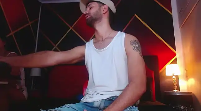 CindyandCarlo online show from 01/11/25, 07:59