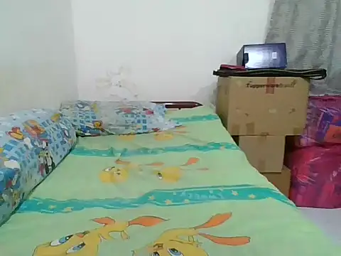 Snapshot of shyboymasturbation chatting on 02/18/25, 02:59 shyboymasturbation online show from 02/18/25, 02:59