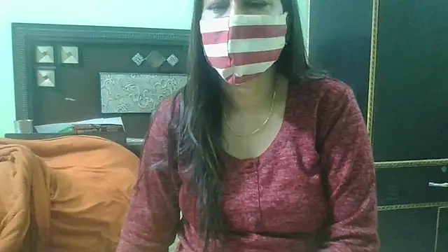 Snapshot of couplesuni chatting on 02/20/25, 09:53 couplesuni online show from 02/20/25, 09:53