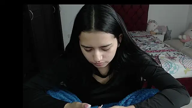 kayla k18 online show from 01/10/25, 11:29