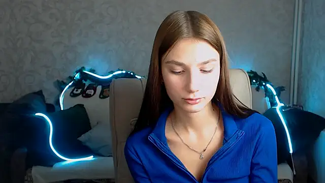 Snapshot of AnaHoney chatting on 12/05/24, 01:49 AnaHoney online show from 12/05/24, 01:49