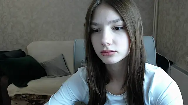 Snapshot of AnaHoney chatting on 03/18/25, 06:25 AnaHoney online show from 03/18/25, 06:25