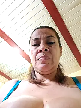 Zaralu  online show from 10/26/25, 04:46