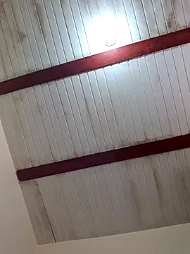 Zaralu  online show from 04/15/26, 07:58